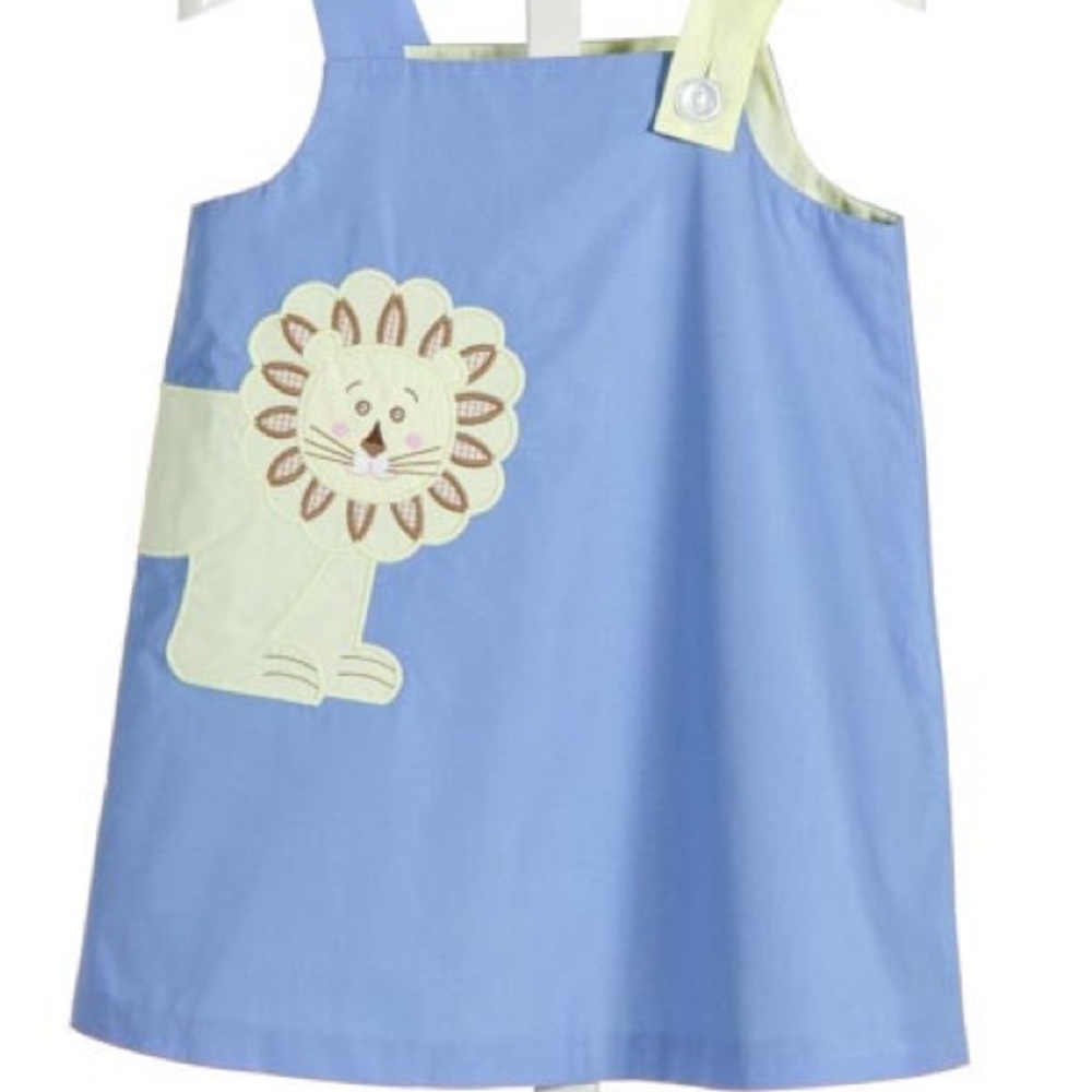 Beaufort bonnet lion dress